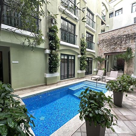 Amazinn Places Casco Viejo Billiard Table And Pool Panama City Ngoại thất bức ảnh